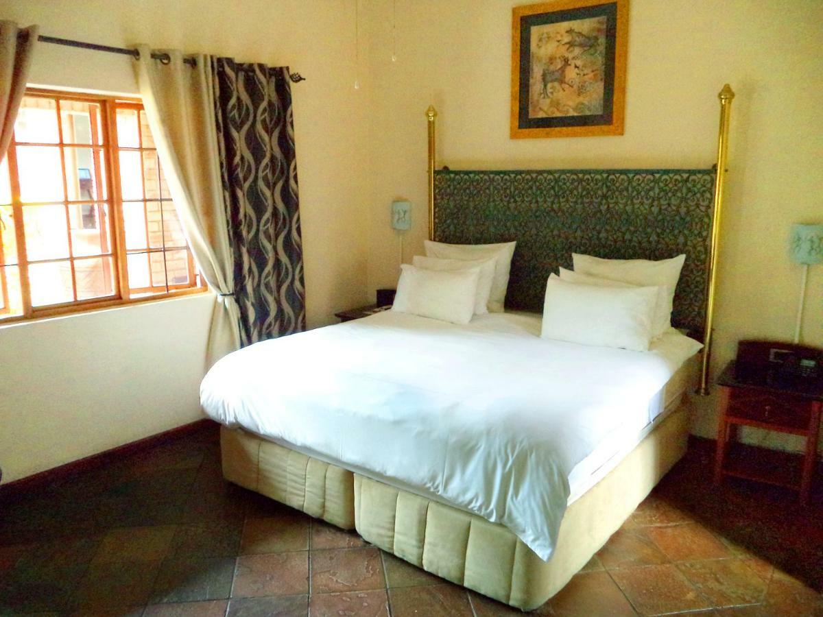 Belladona Guesthouse Mbombela Dış mekan fotoğraf